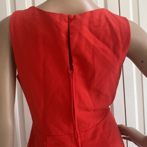Teeze Me Juniors Size 7 Red/Orange mini Dress. So pretty. Cross Front. Sleeveles - Picture 6 of 12